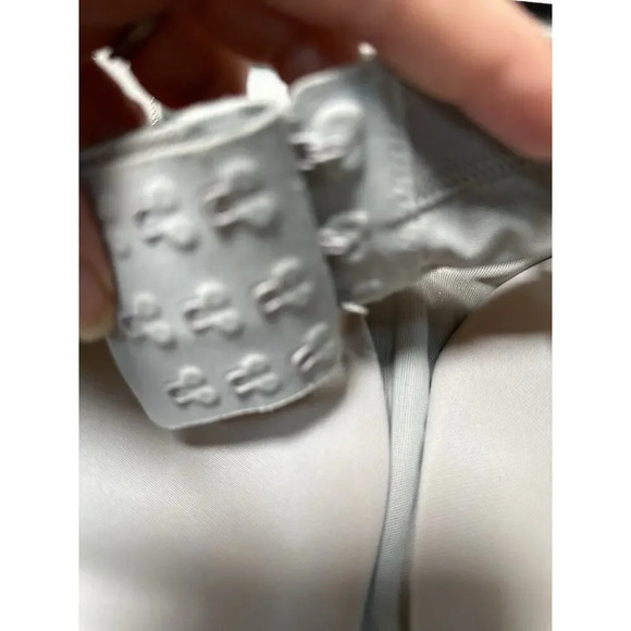 Lululemon Bra High Support Camo Bra Women’s Sz M Athleisure Running Workout Gym - Picture 3 of 5